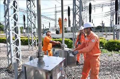 Lan tỏa hành vi ứng xử chuẩn mực Văn hóa EVN trong Công ty